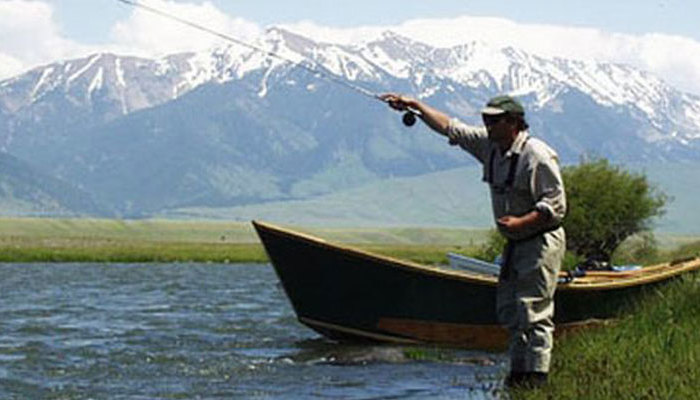 West Yellowstone, Montana Cabins Activities - Fly Fishing